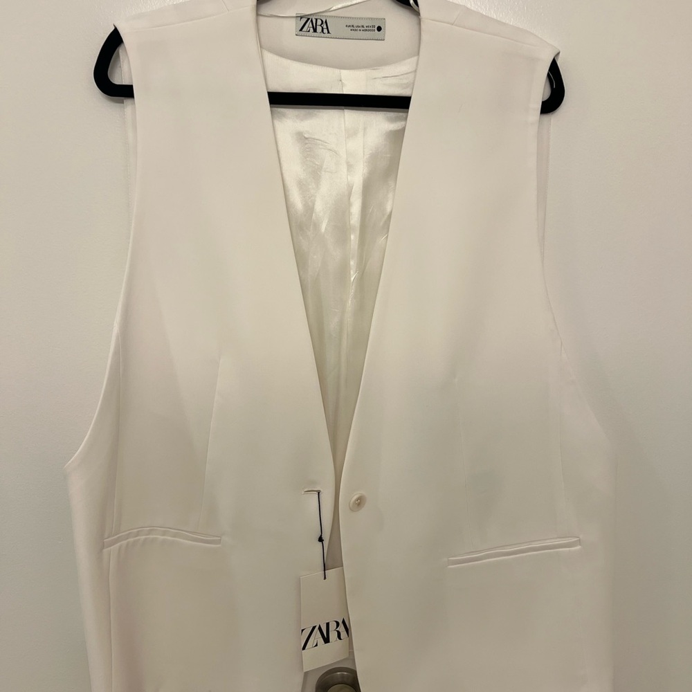 Zara Ivory Buttoned Top